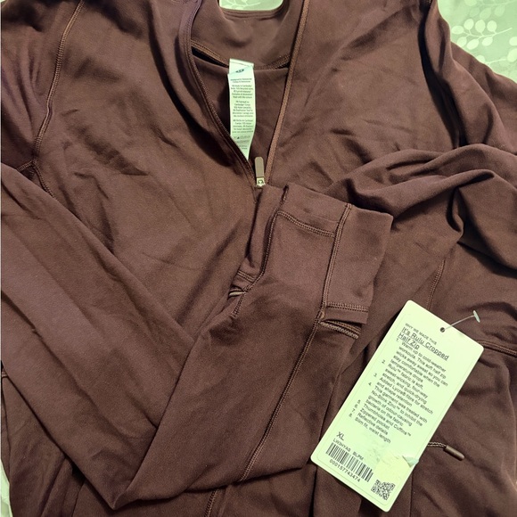 lululemon athletica Tops - Lululemon “it’s rulu cropped” - Deep Plum